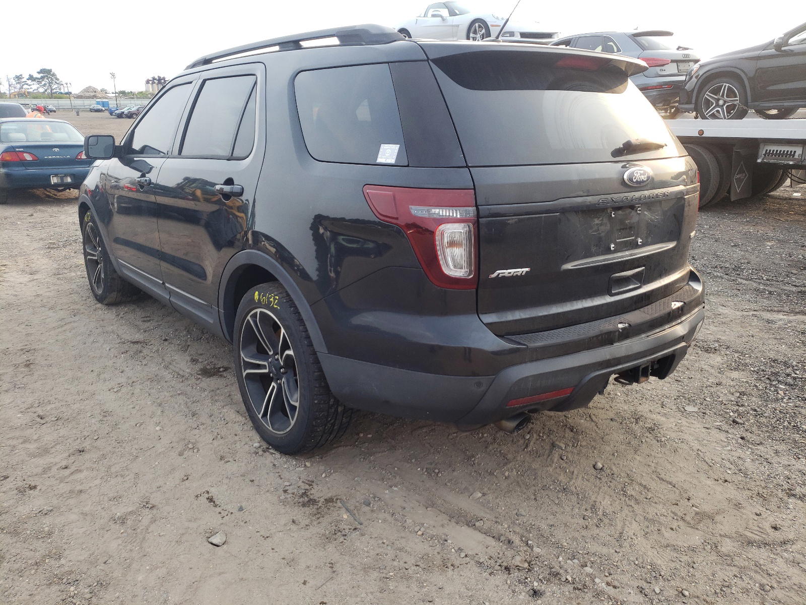 Photo 3 from auction – 2015 FORD EXPLORER S with VIN 1FM5K8GT6FGB45201