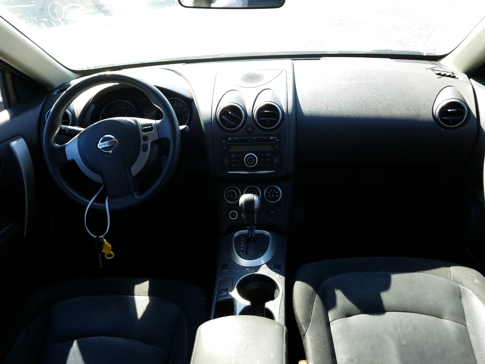 Photo 9 from auction – 2013 NISSAN ROGUE S with VIN JN8AS5MT0DW517628