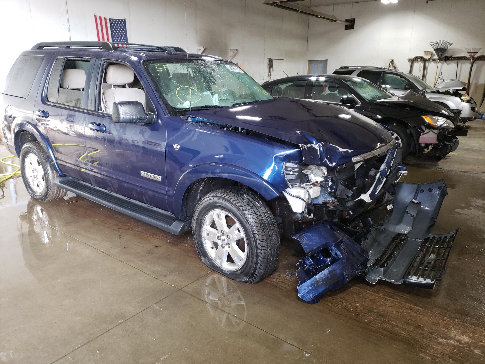 Zdjęcie 1 z aukcji – 2007 FORD EXPLORER X z VIN 1FMEU738X7UA85285