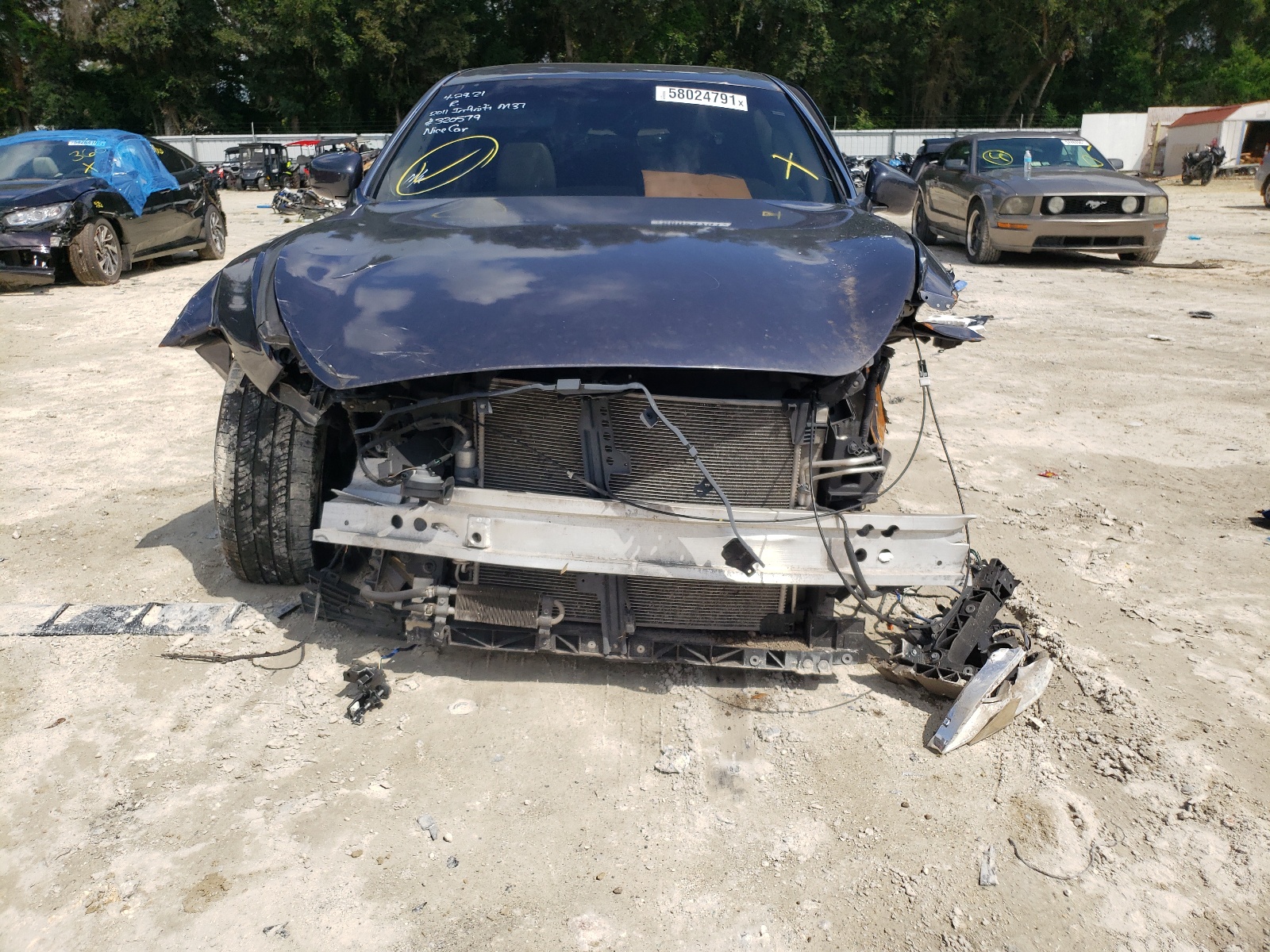 Photo 9 from auction – 2011 INFINITI M37 with VIN JN1BY1AP0BM320579