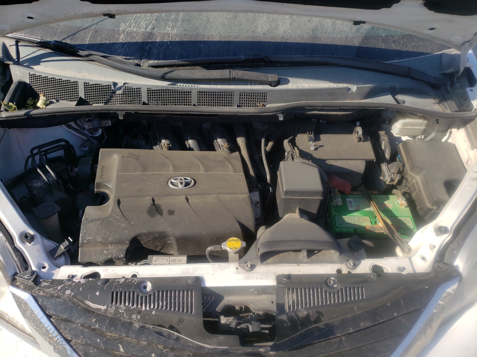 Photo 7 from auction – 2011 TOYOTA SIENNA LE with VIN 5TDKK3DC0BS023481