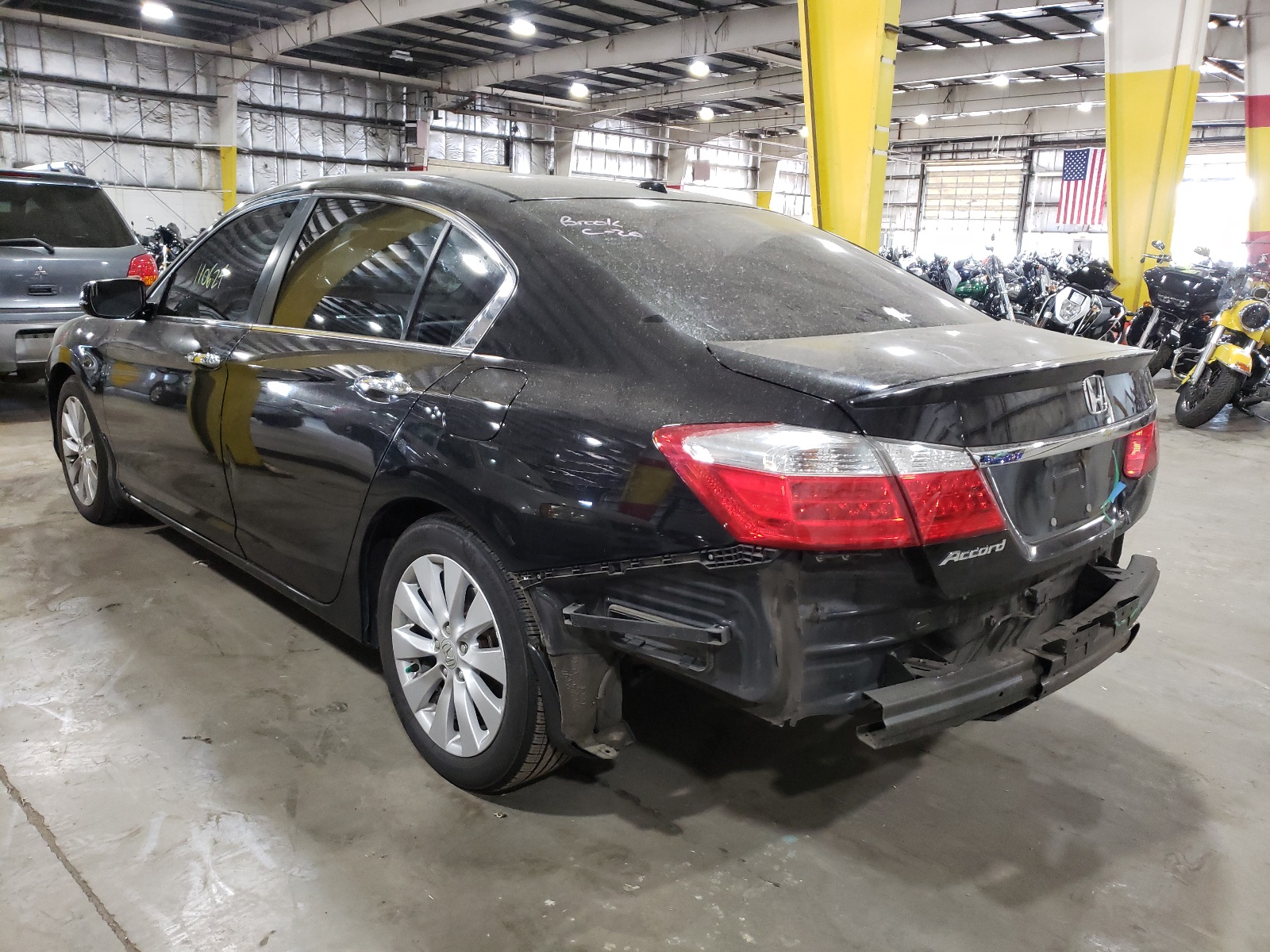 Photo 3 from auction – 2014 HONDA ACCORD EXL with VIN 1HGCR2F85EA157134