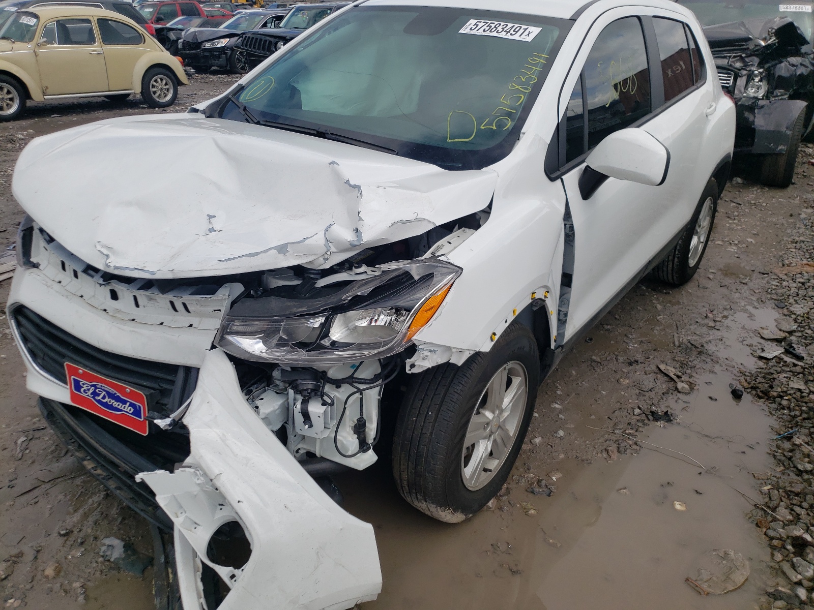 Photo 2 from auction – 2021 CHEVROLET TRAX LS with VIN KL7CJKSB6MB310004