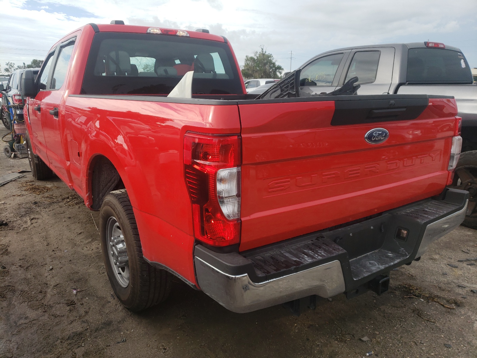 Photo 3 from auction – 2021 FORD F250 SUPER with VIN 1FT7W2A61MEC35947
