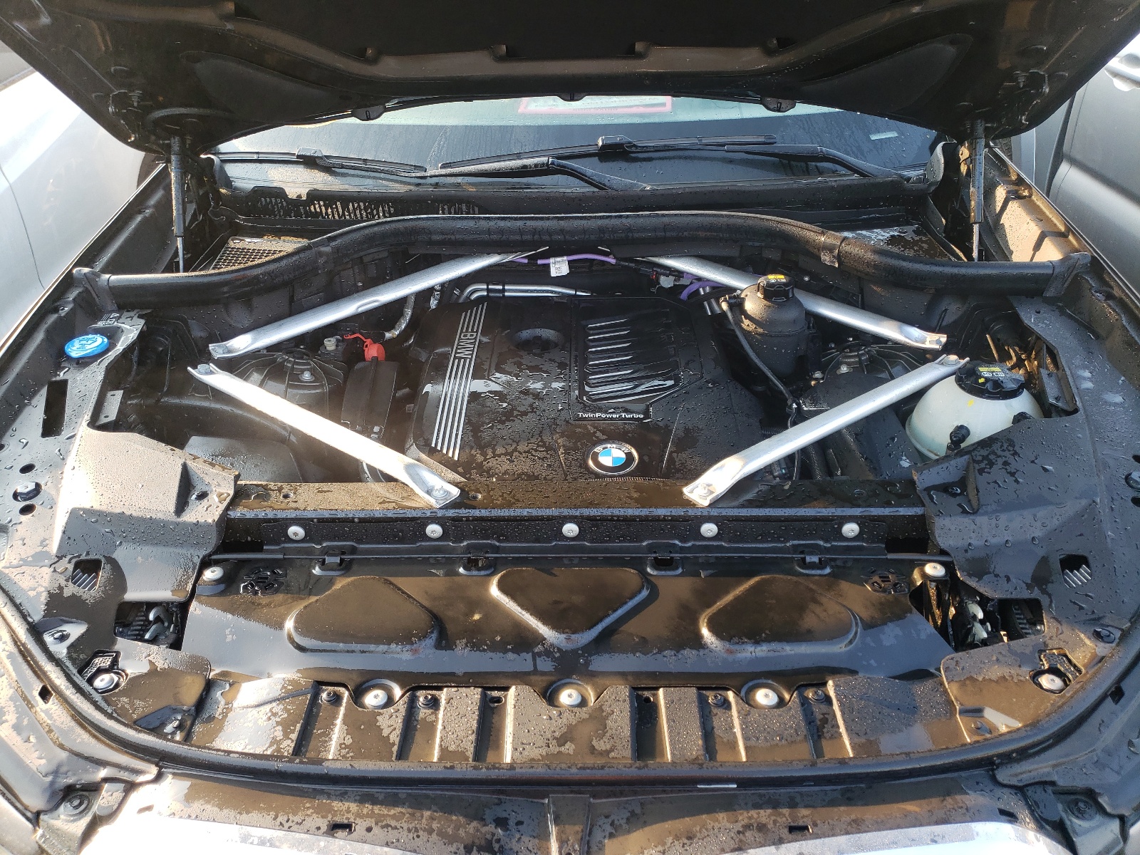Photo 7 from auction – 2021 BMW X5 XDRIVE4 with VIN 5UXCR6C03M9E98666