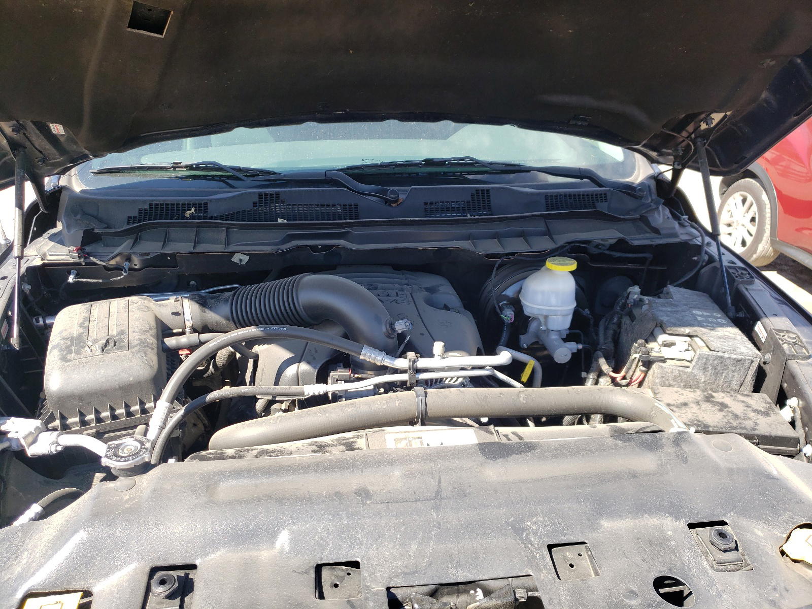 Photo 7 from auction – 2018 RAM 1500 ST with VIN 1C6RR6FT3JS131678