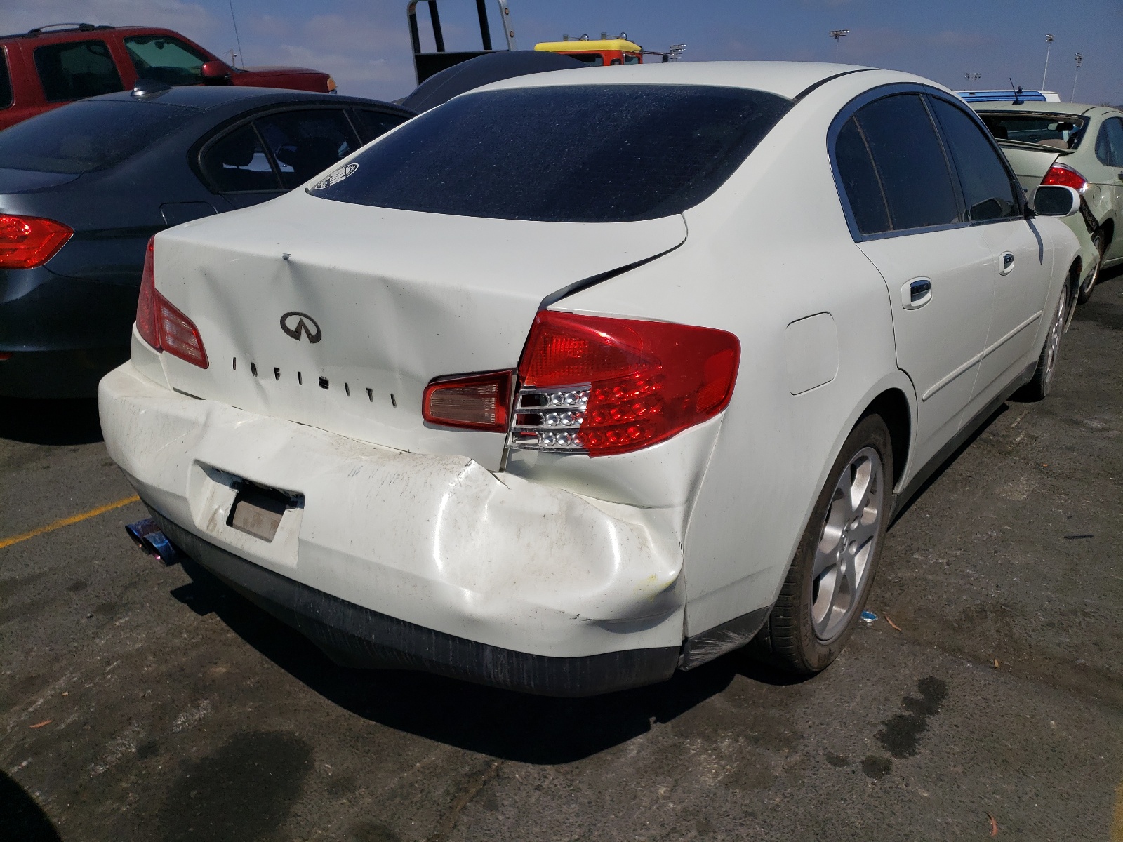 Photo 4 from auction – 2004 INFINITI G35 with VIN JNKCV51E64M103202