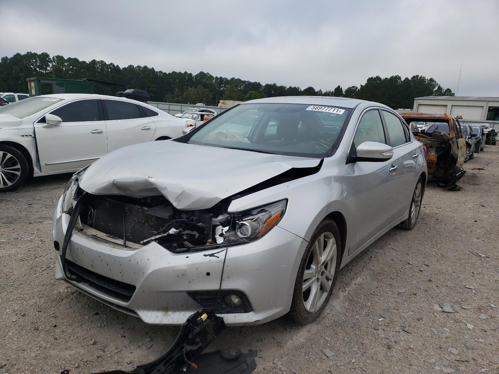 Photo 2 from auction – 2017 NISSAN ALTIMA 3.5 with VIN 1N4BL3AP9HC192726