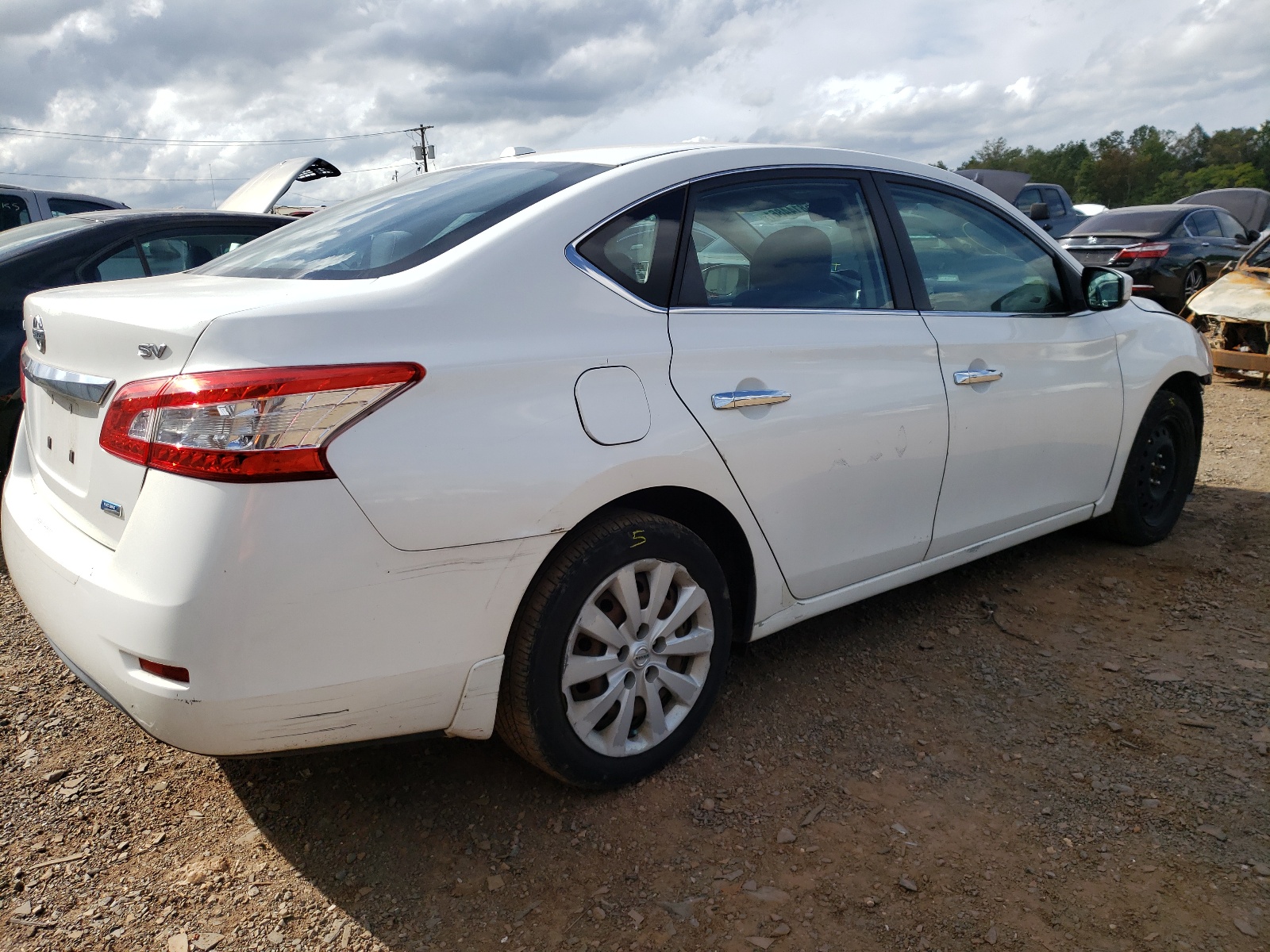 Photo 4 from auction – 2013 NISSAN SENTRA S with VIN 3N1AB7AP3DL693158