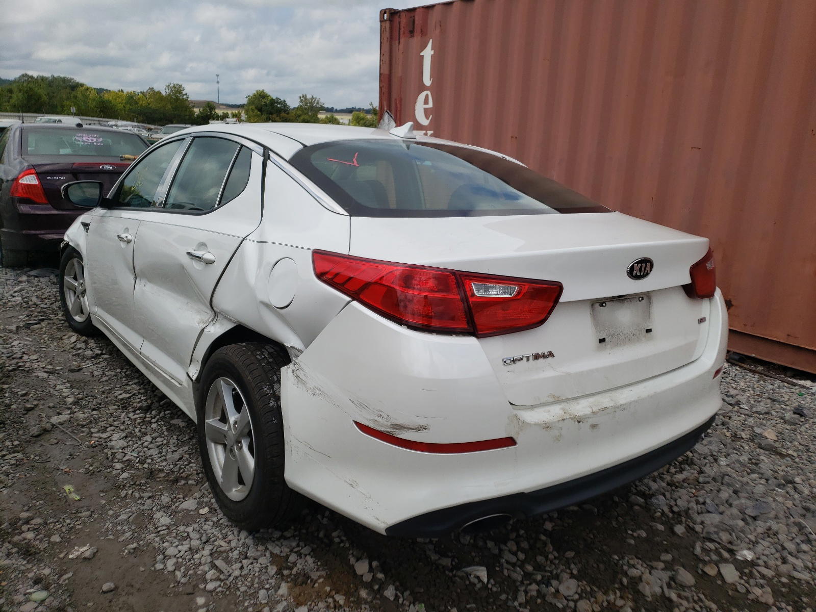 Photo 3 from auction – 2015 KIA OPTIMA LX with VIN KNAGM4A72F5566773