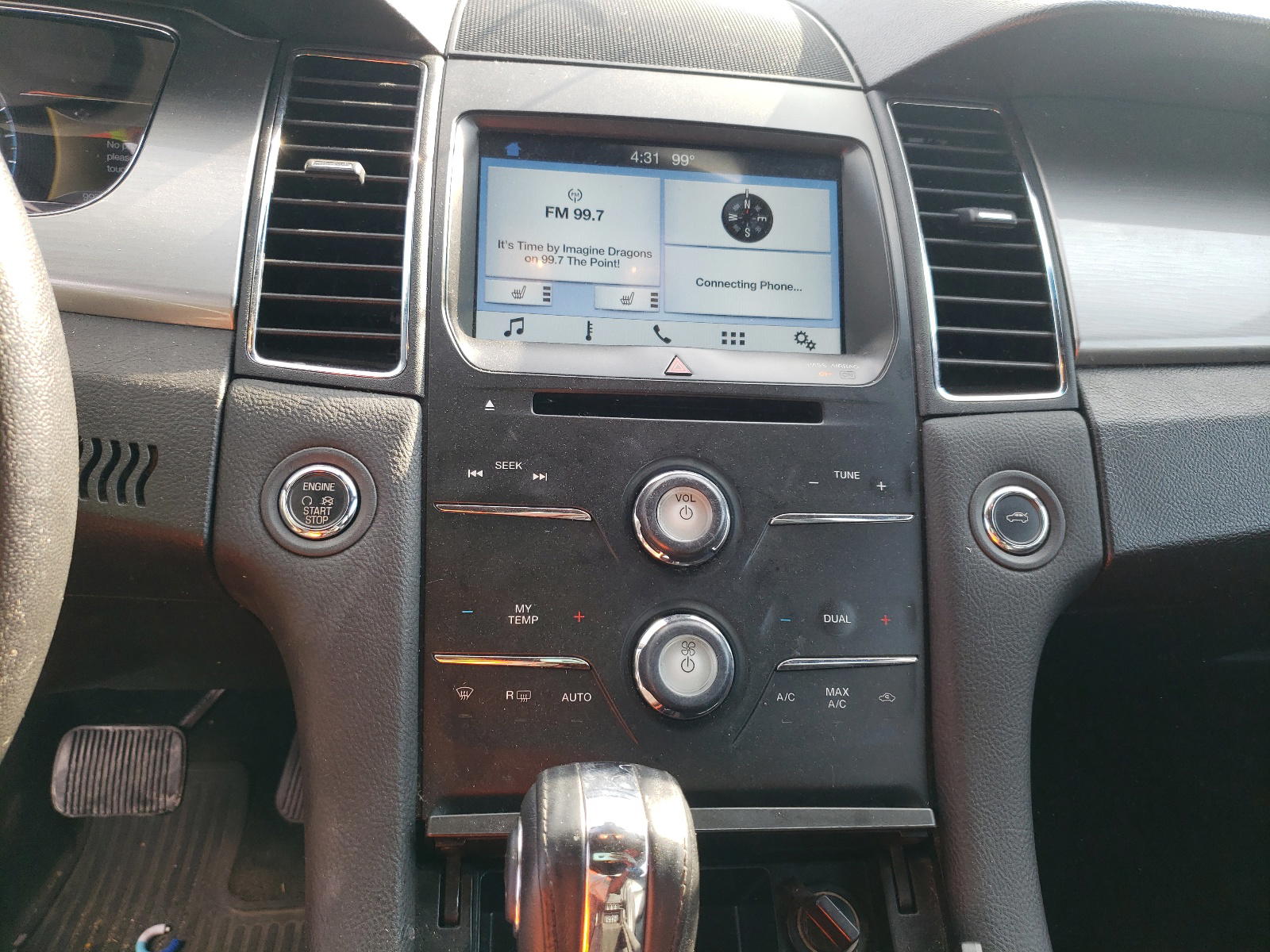 Photo 9 from auction – 2017 FORD TAURUS SEL with VIN 1FAHP2E8XHG109843