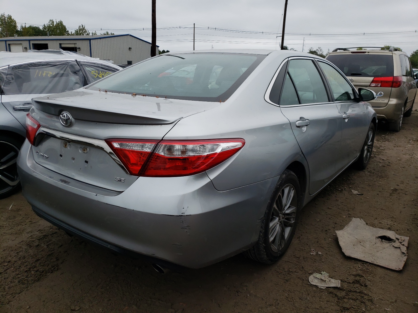 Photo 4 from auction – 2015 TOYOTA CAMRY LE with VIN 4T1BF1FK1FU489365