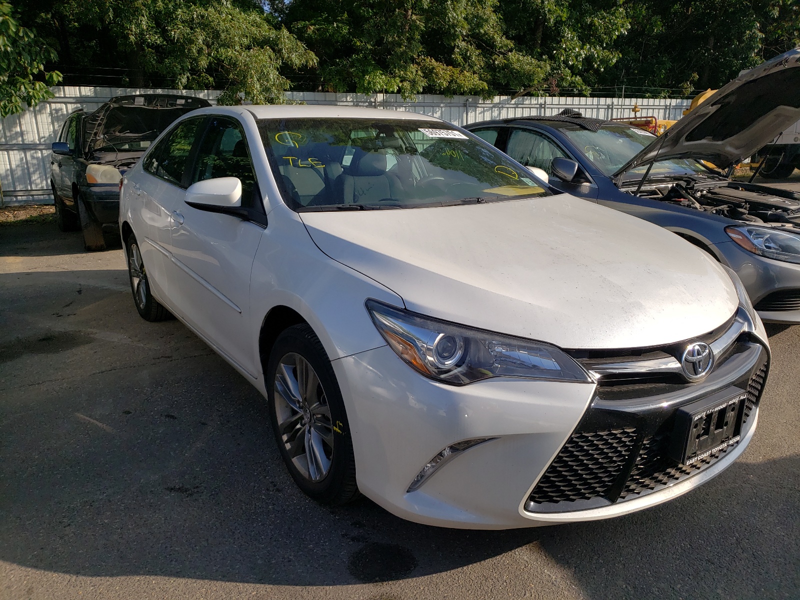 TOYOTA CAMRY LE 2017 with VIN 4T1BF1FK4HU396956 - Photo from auction