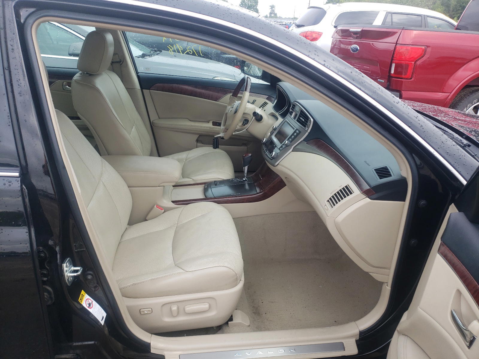 Photo 5 from auction – 2011 TOYOTA AVALON BAS with VIN 4T1BK3DB0BU435088
