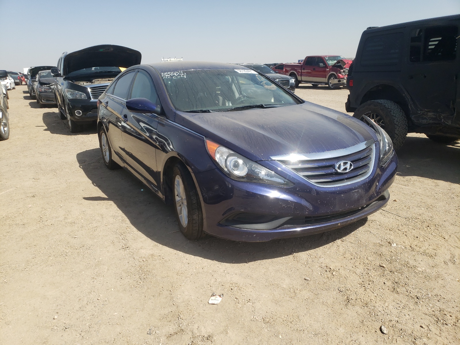 HYUNDAI SONATA GLS 2014 with VIN 5NPEB4AC4EH854435 - Photo from auction