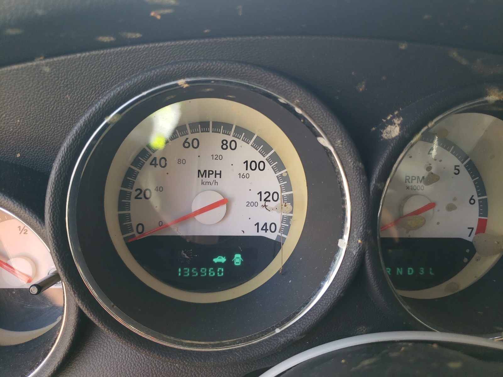 Photo 8 from auction – 2008 DODGE CHARGER SX with VIN 2B3KA33G58H185820