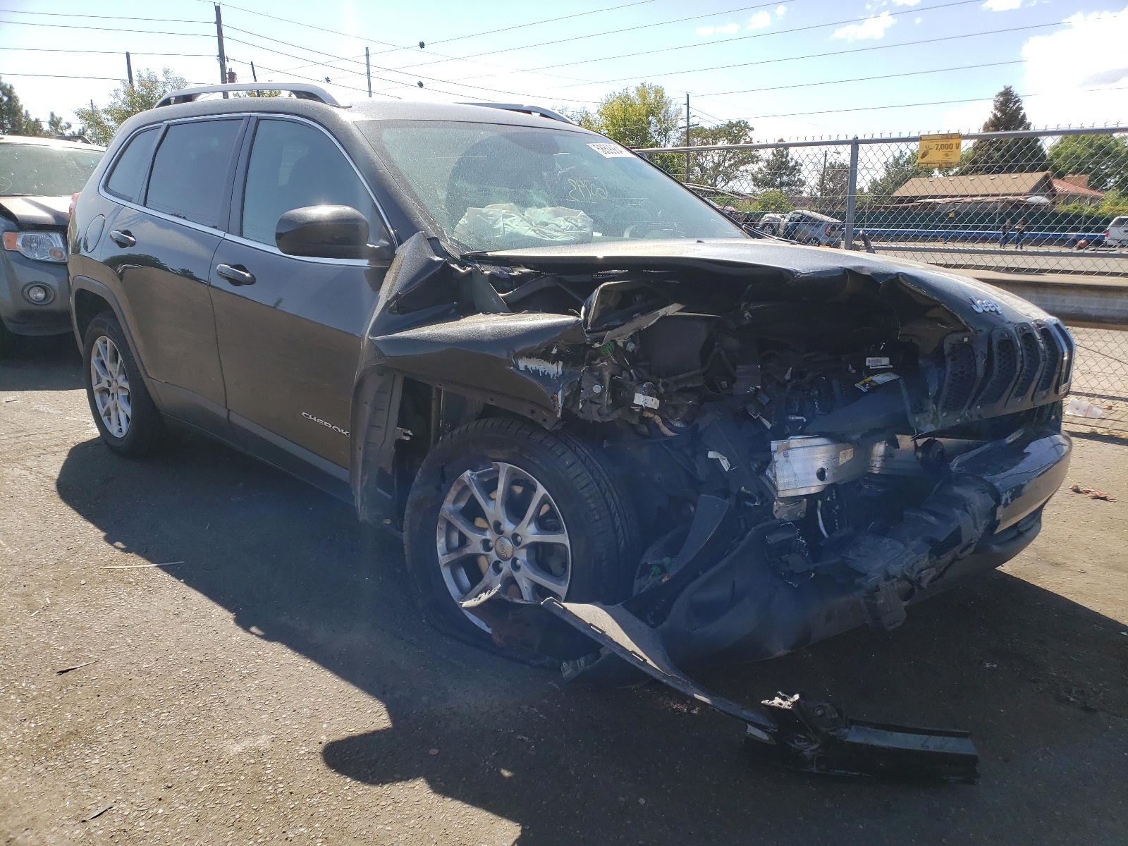 JEEP CHEROKEE L 2016 with VIN 1C4PJMCS3GW294288 - Photo from auction