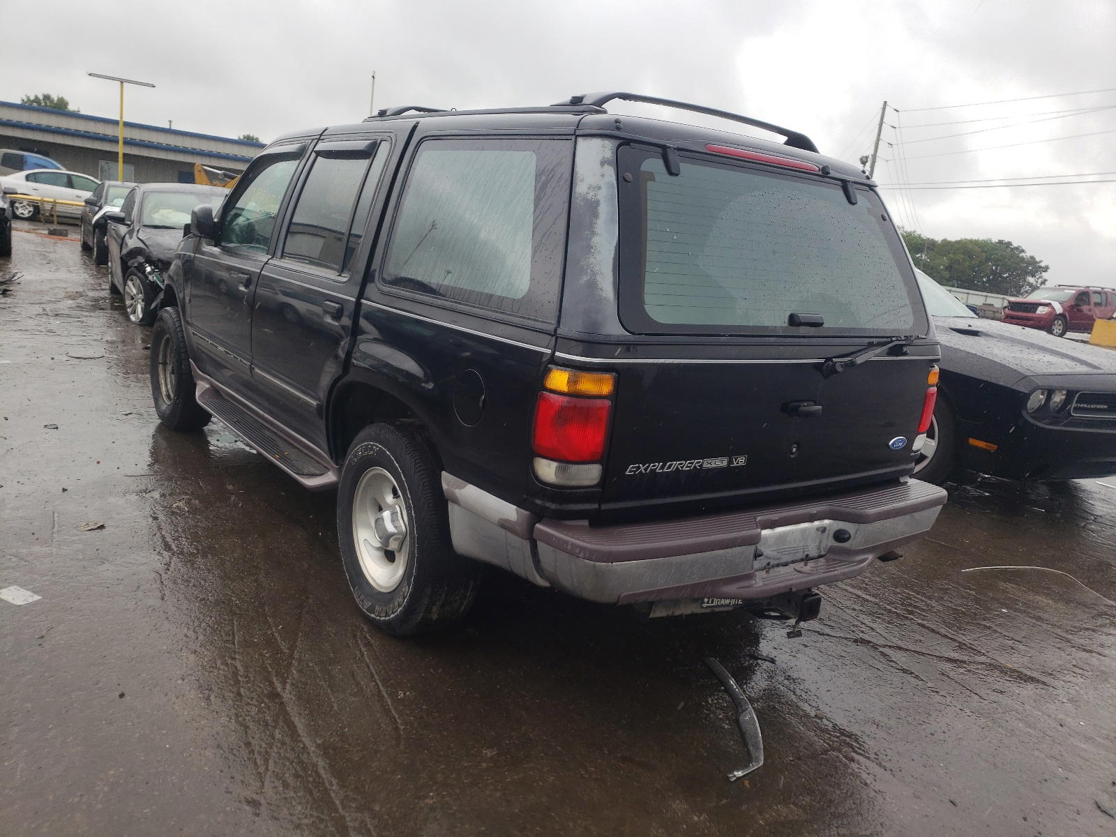 Photo 3 from auction – 1996 FORD EXPLORER with VIN 1FMDU32P1TZA37314