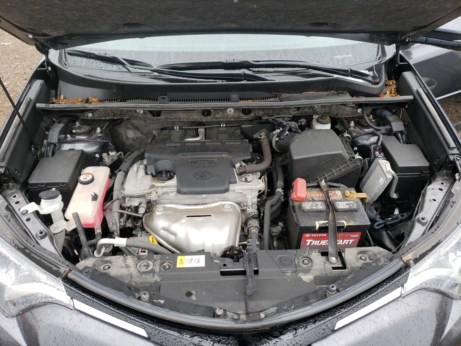 Photo 7 from auction – 2018 TOYOTA RAV4 ADVEN with VIN JTMRFREV0JJ176301