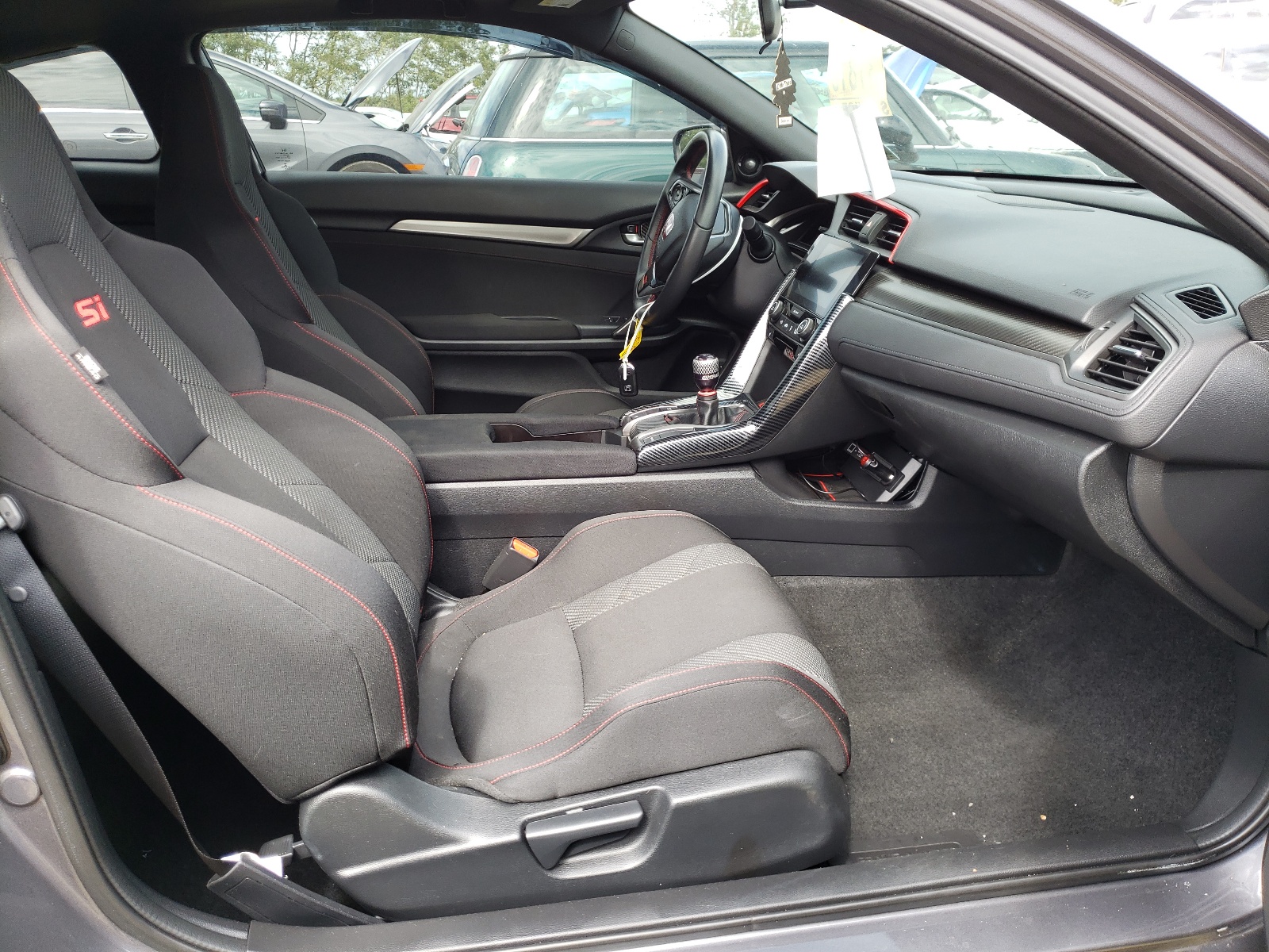 Photo 5 from auction – 2018 HONDA CIVIC SI with VIN 2HGFC3A55JH753101