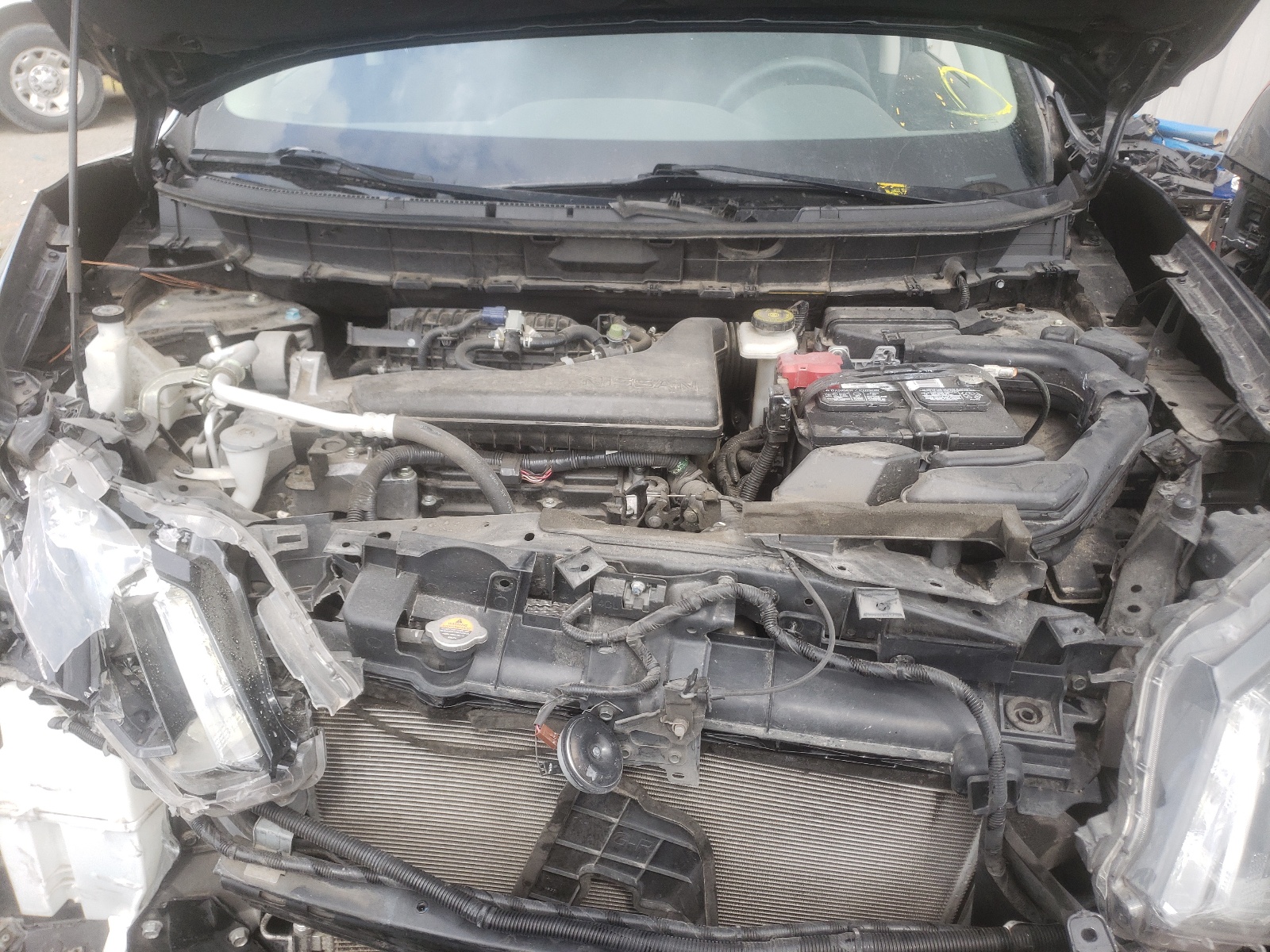 Photo 7 from auction – 2016 NISSAN ROGUE S with VIN JN8AT2MT6GW024391