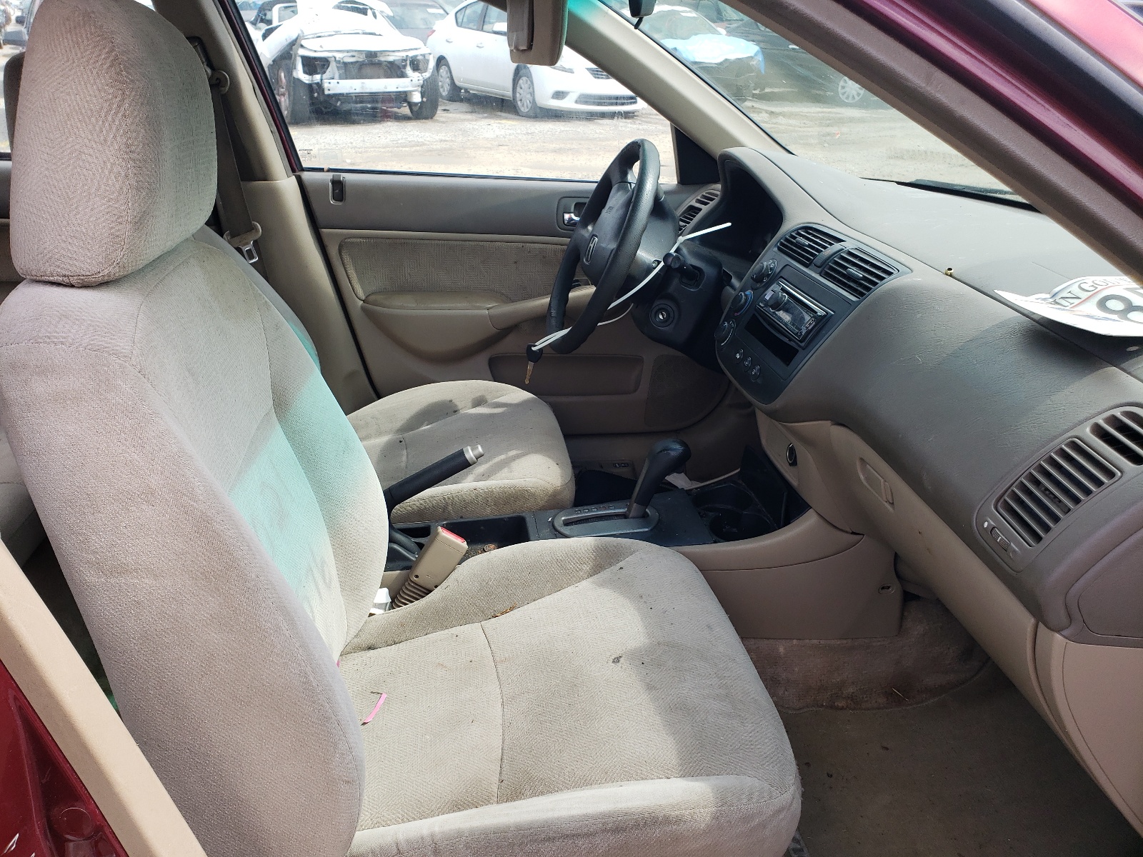 Photo 5 from auction – 2002 HONDA CIVIC LX with VIN 1HGES16542L063579