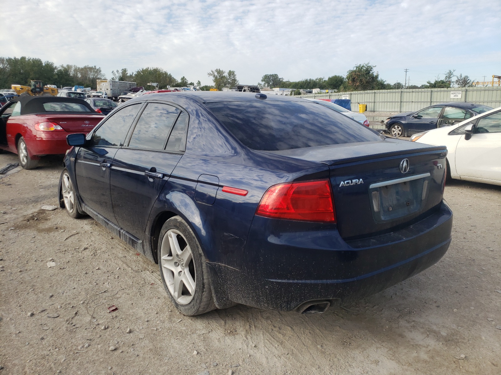 Photo 13 from auction – 2004 ACURA TL with VIN 19UUA66264A073739