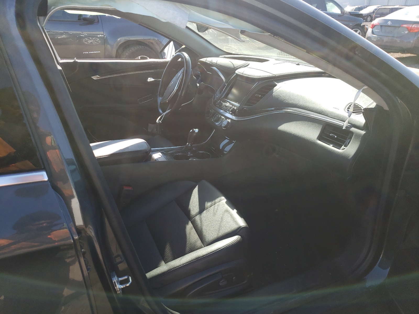 Photo 5 from auction – 2019 CHEVROLET IMPALA LT with VIN 2G11Z5SA6K9119203