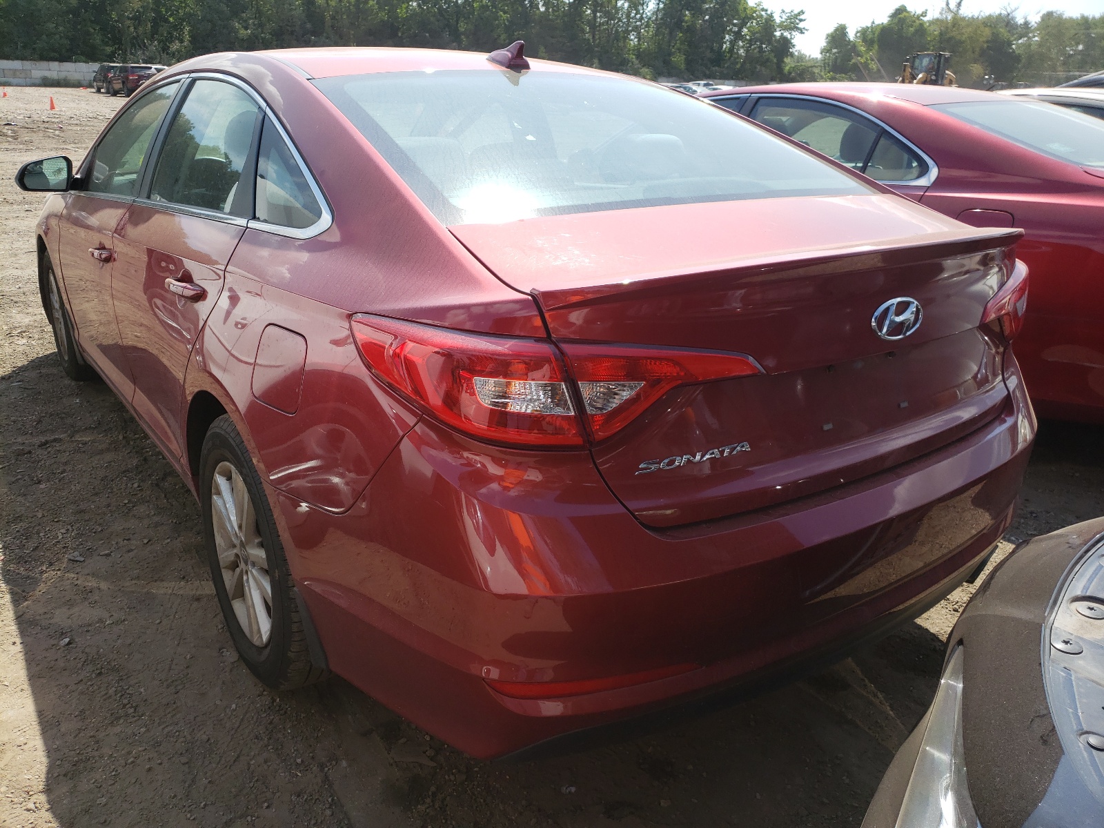 Photo 3 from auction – 2016 HYUNDAI SONATA SE with VIN 5NPE24AF0GH422017