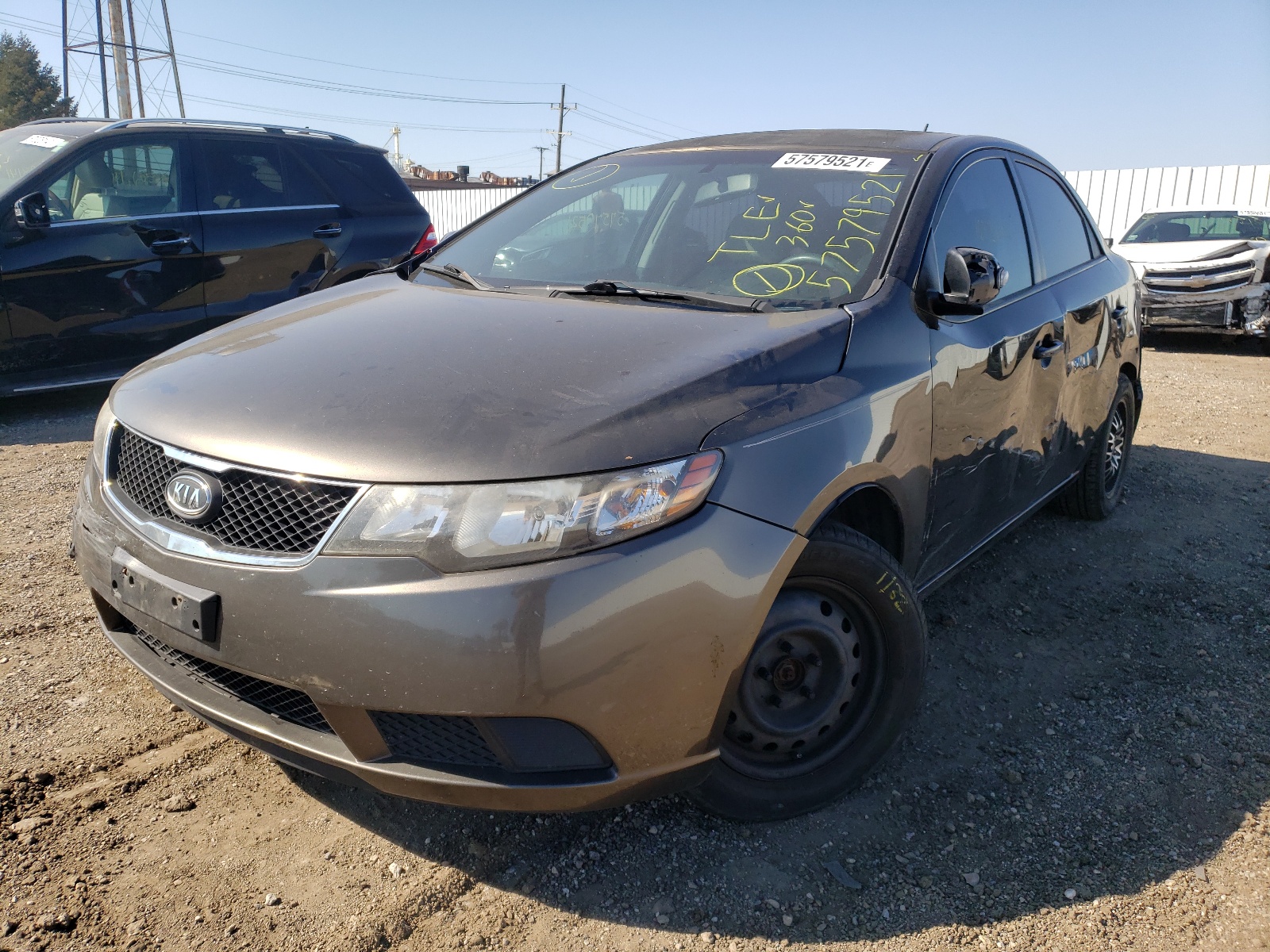 Photo 2 from auction – 2010 KIA FORTE EX with VIN KNAFU4A25A5298911