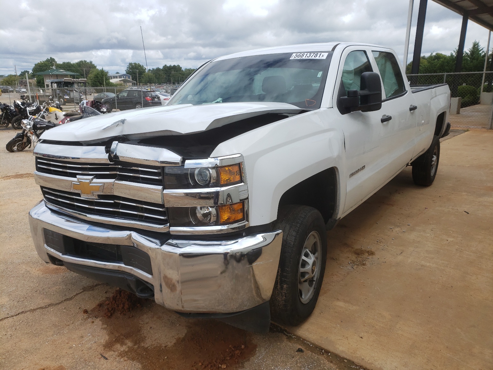 Photo 2 from auction – 2018 CHEVROLET SILVERADO with VIN 1GC1CUEG8JF265028