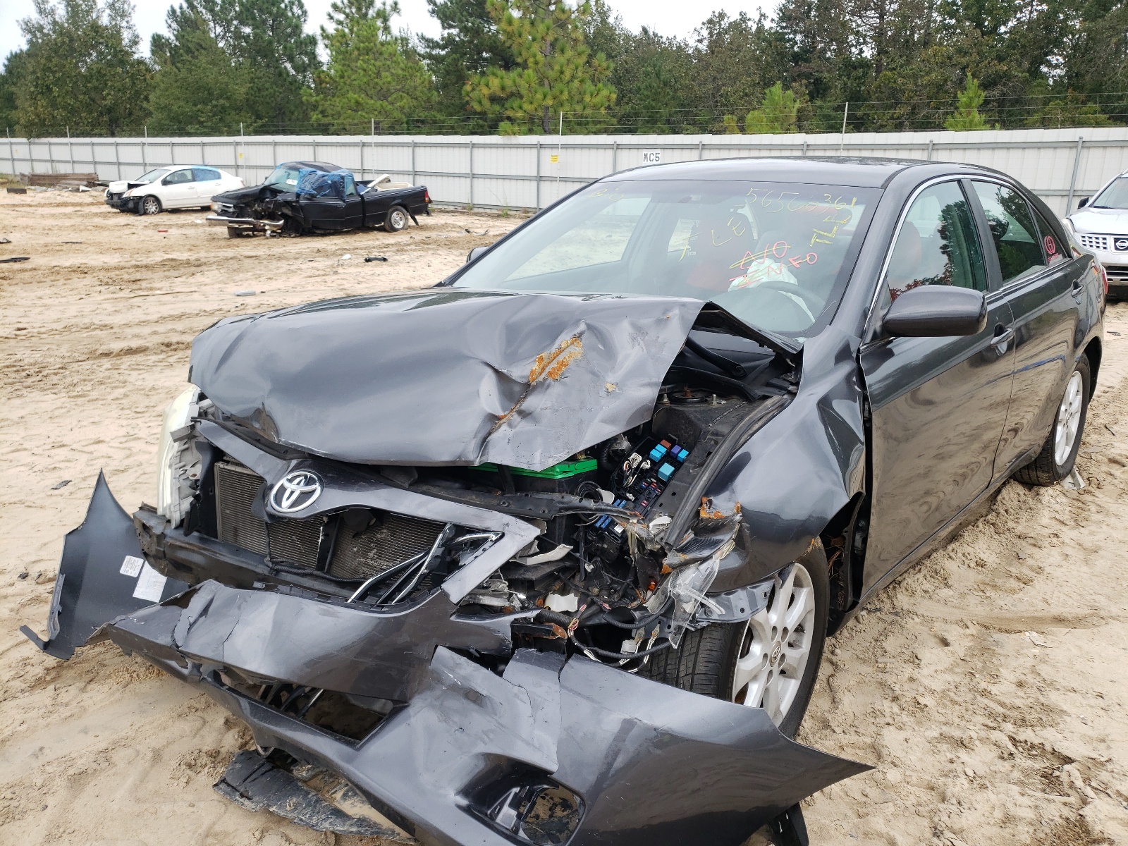Photo 2 from auction – 2010 TOYOTA CAMRY BASE with VIN 4T1BF3EK6AU061491