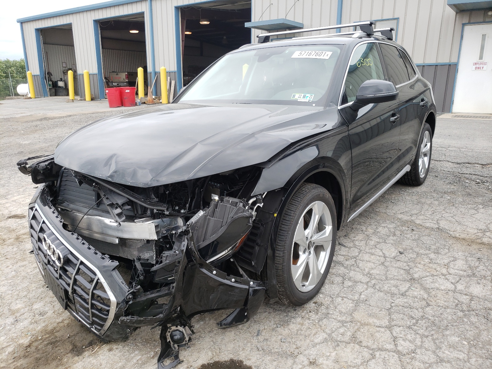 Photo 2 from auction – 2021 AUDI Q5 PREMIUM with VIN WA1BAAFY0M2013117