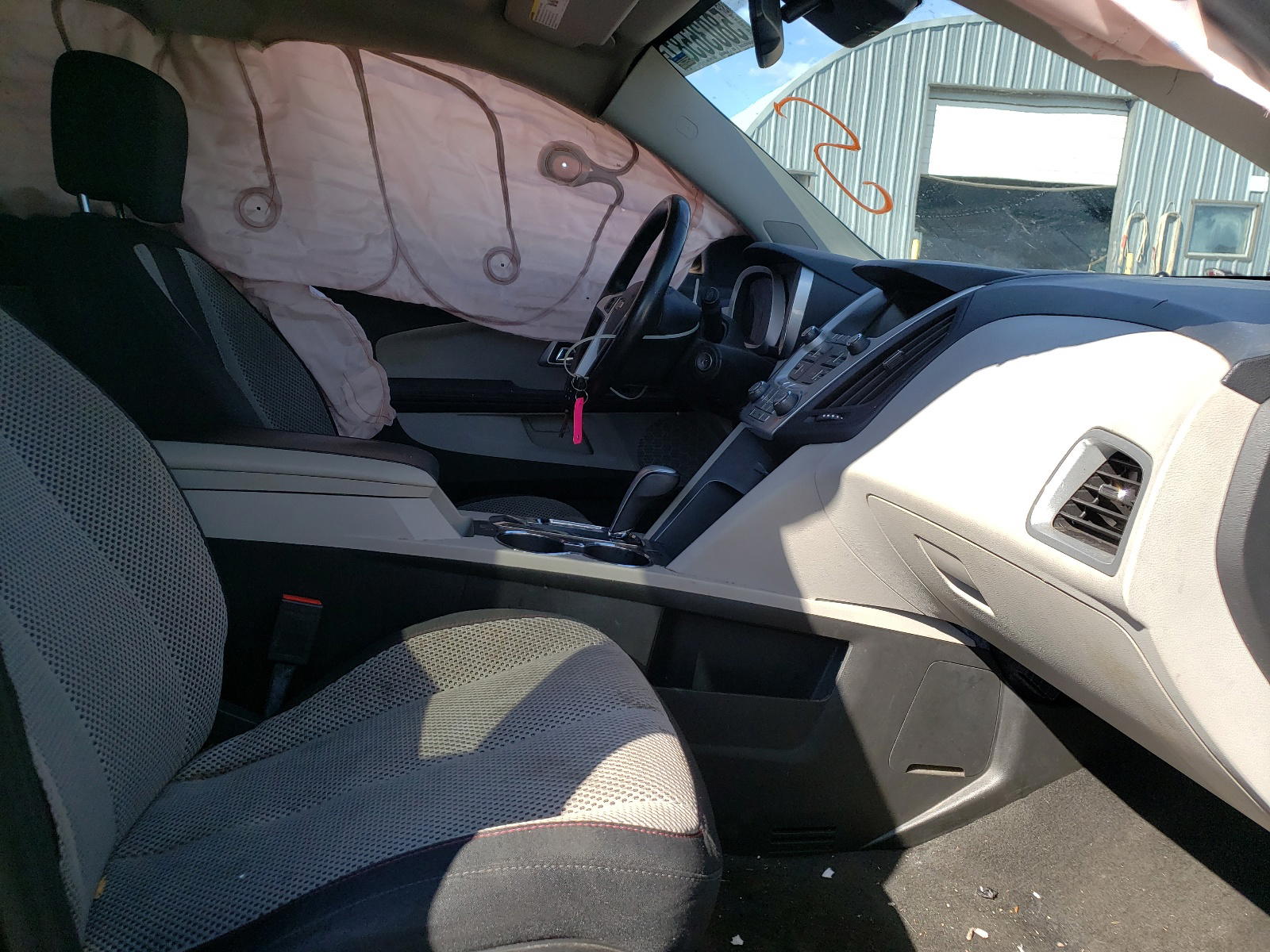 Photo 5 from auction – 2015 CHEVROLET EQUINOX LT with VIN 2GNALCEK2F6277571