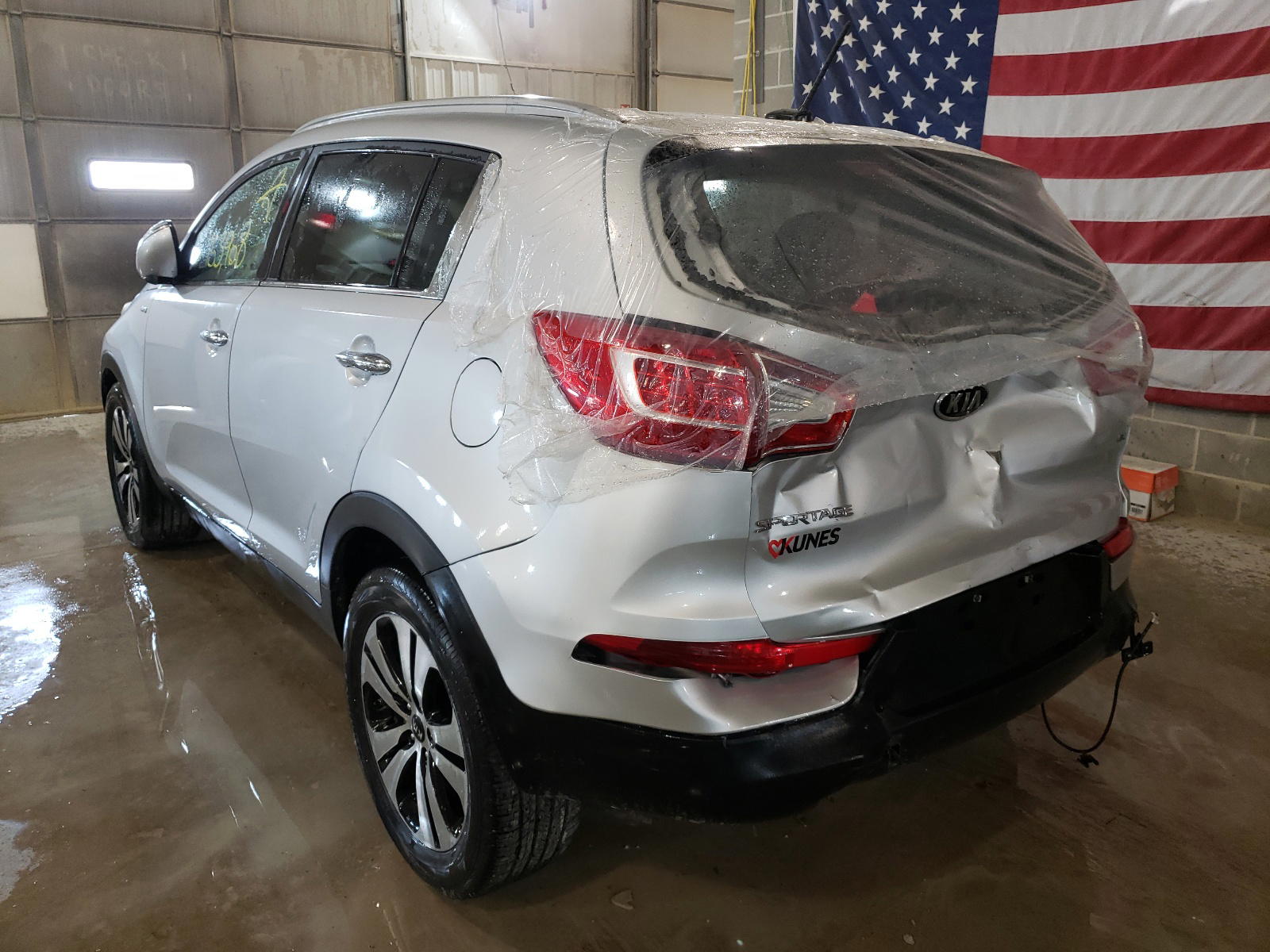 Photo 3 from auction – 2011 KIA SPORTAGE E with VIN KNDPCCA2XB7066587