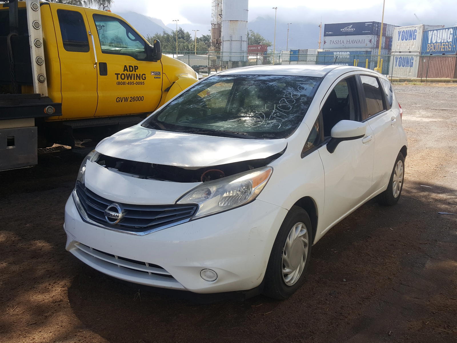 Photo 2 from auction – 2015 NISSAN VERSA NOTE with VIN 3N1CE2CP4FL445388