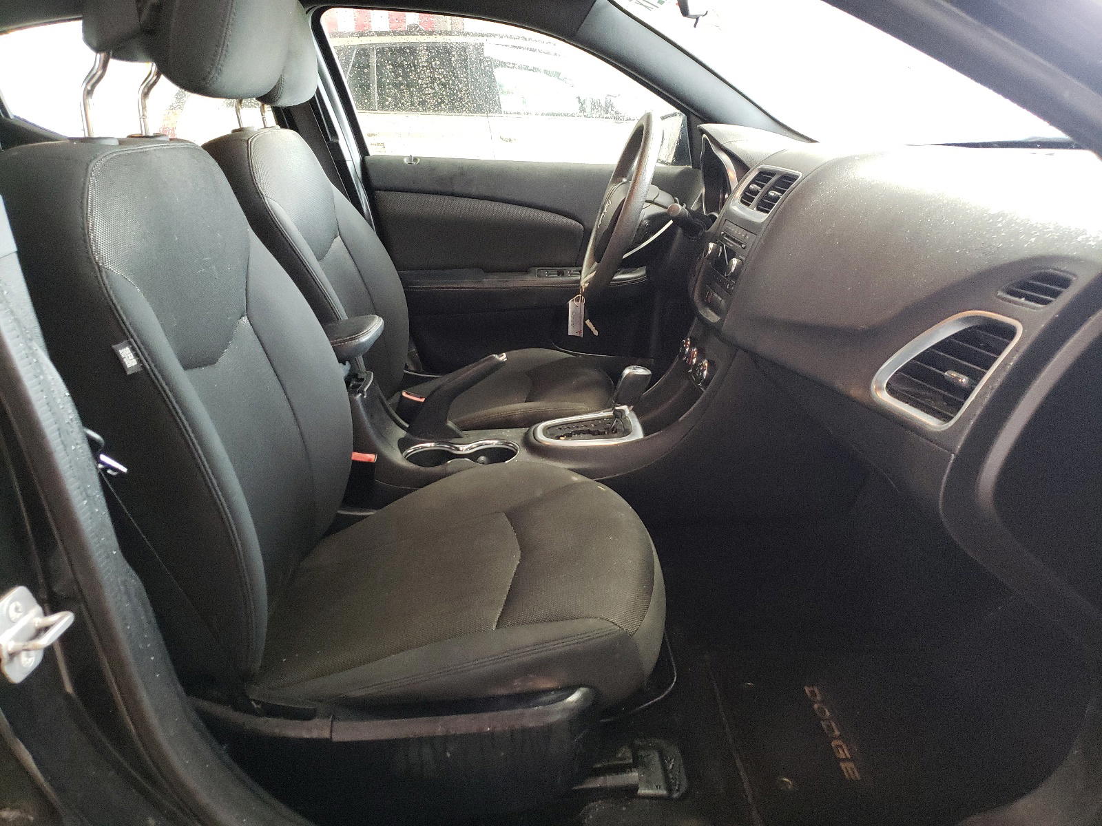 Photo 5 from auction – 2014 DODGE AVENGER SE with VIN 1C3CDZAB4EN203459