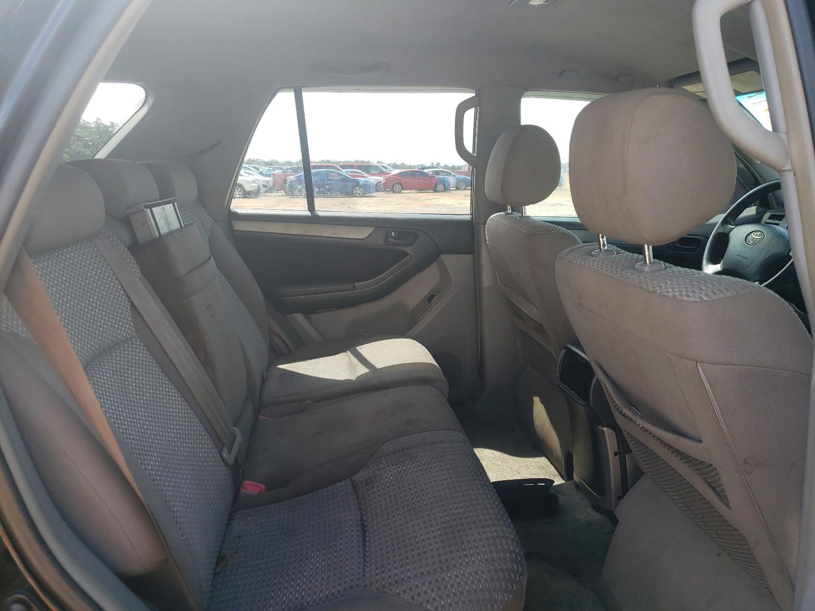 Photo 6 from auction – 2008 TOYOTA 4RUNNER SR with VIN JTEZU14RX8K015451