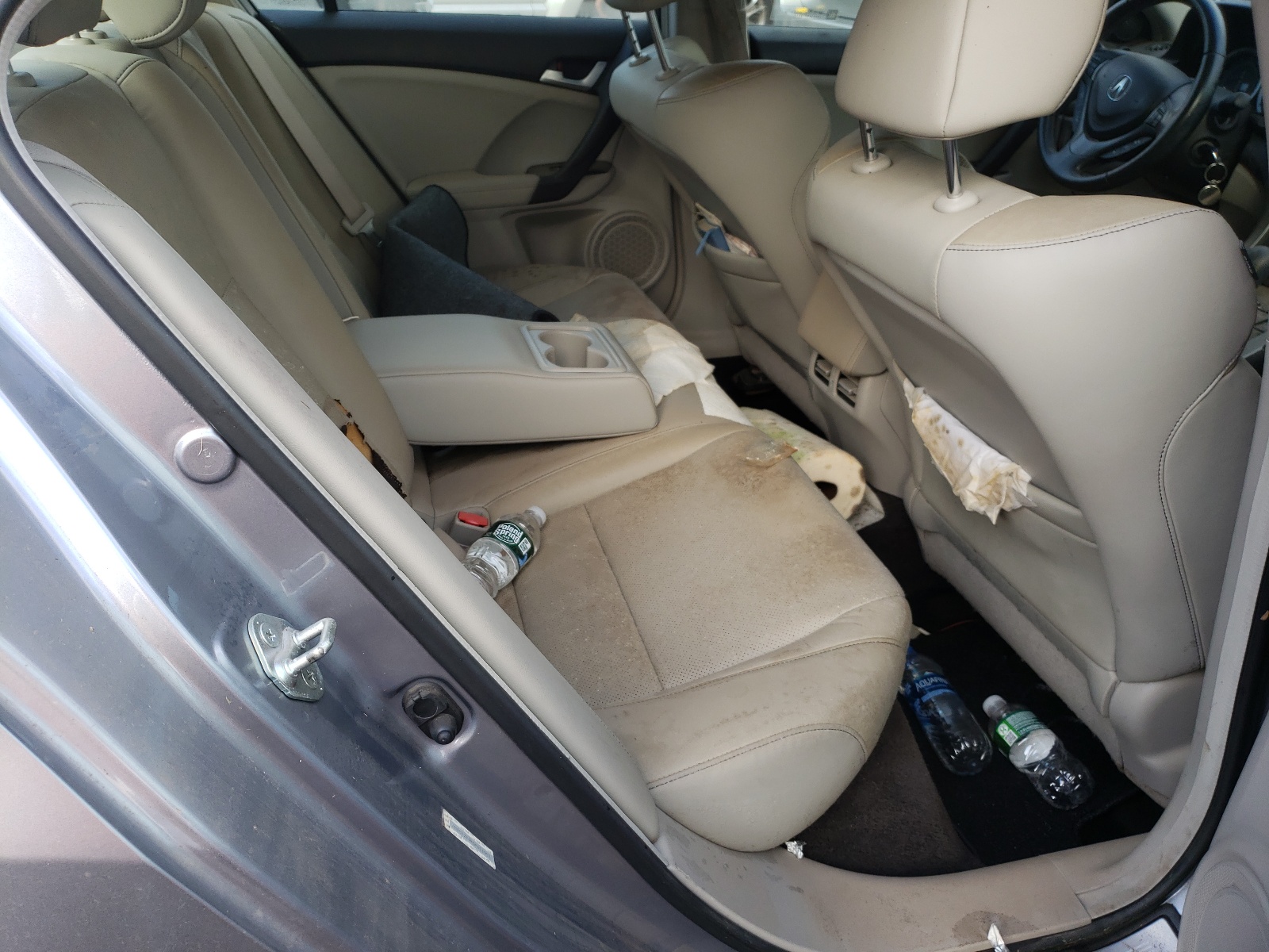 Photo 6 from auction – 2013 ACURA TSX with VIN JH4CU2F48DC011953