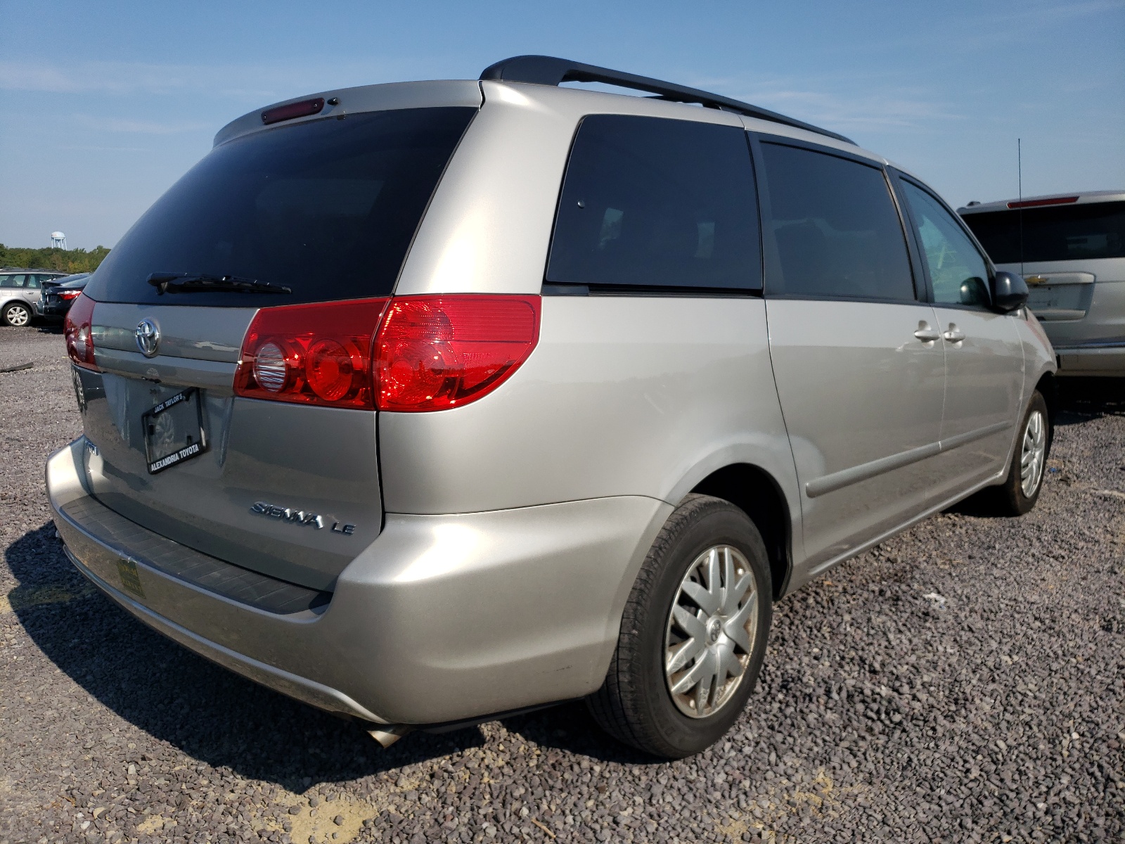 Photo 4 from auction – 2007 TOYOTA SIENNA CE with VIN 5TDZK23CX7S050155