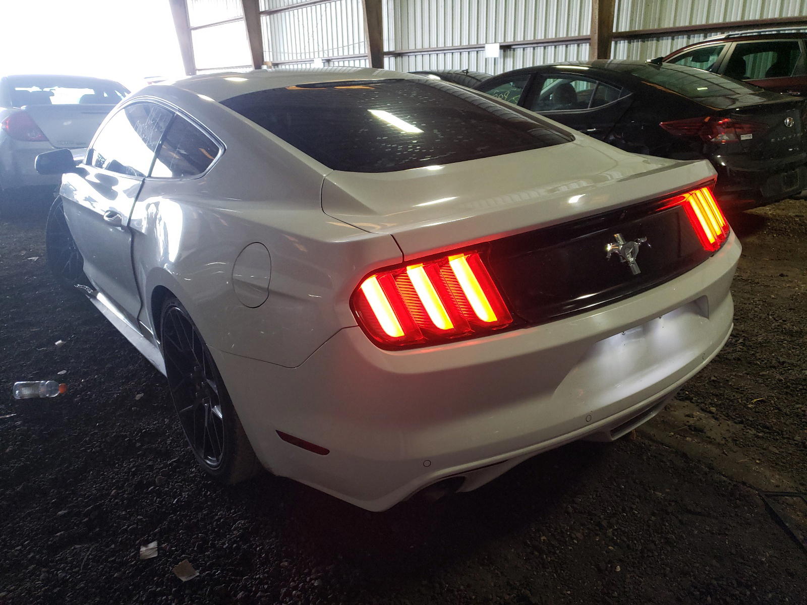 Photo 3 from auction – 2015 FORD MUSTANG with VIN 1FA6P8AM9F5349746