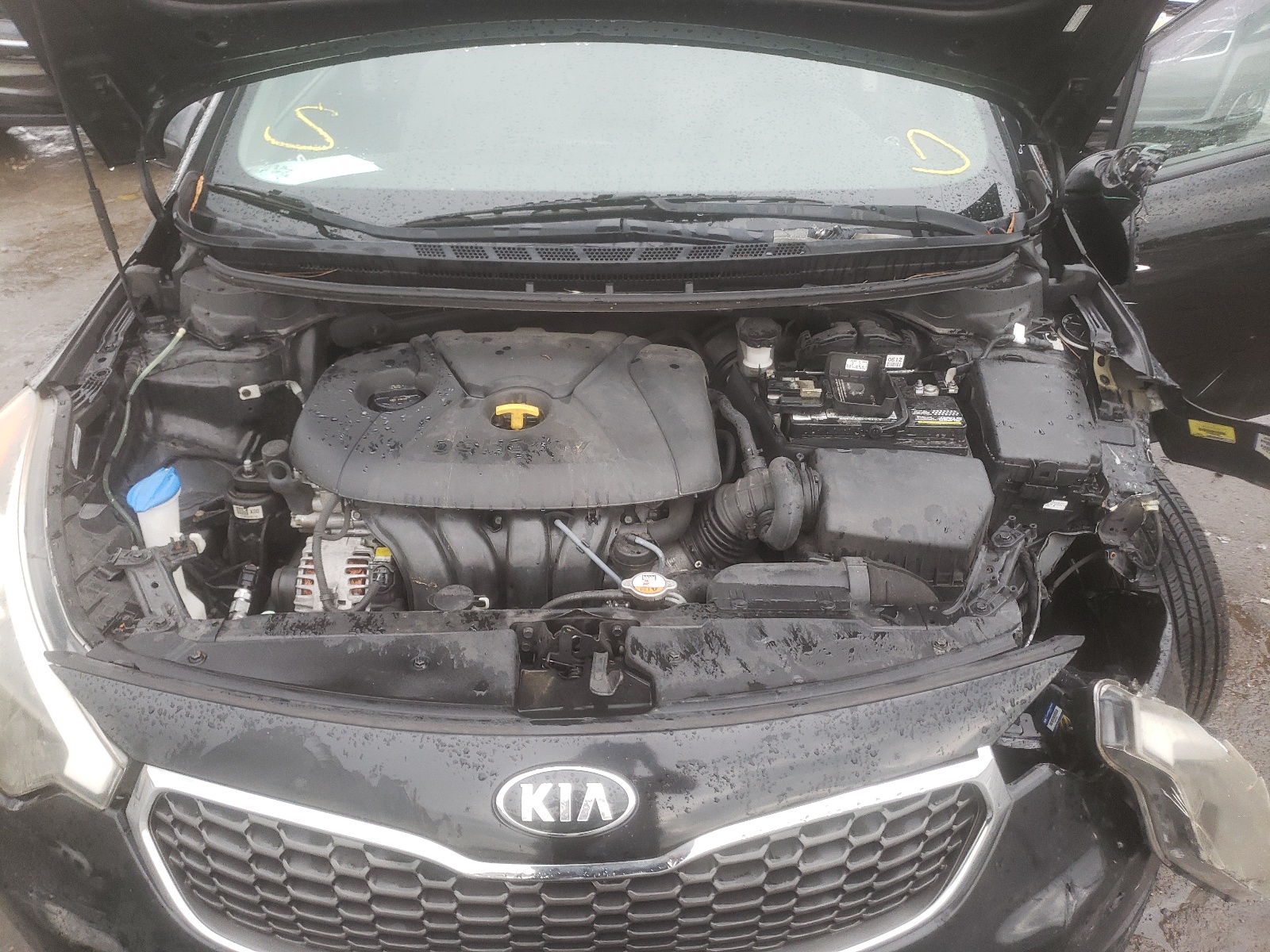Photo 7 from auction – 2015 KIA FORTE LX with VIN KNAFK4A6XF5422803