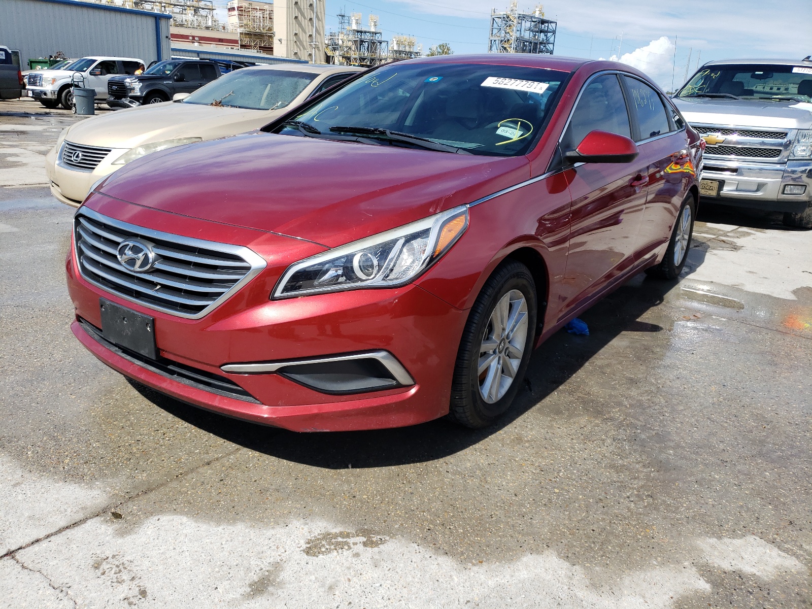 Photo 2 from auction – 2016 HYUNDAI SONATA SE with VIN 5NPE24AF1GH346257