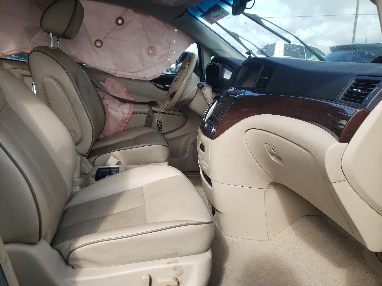 Photo 5 from auction – 2015 NISSAN QUEST S with VIN JN8AE2KPXF9132526