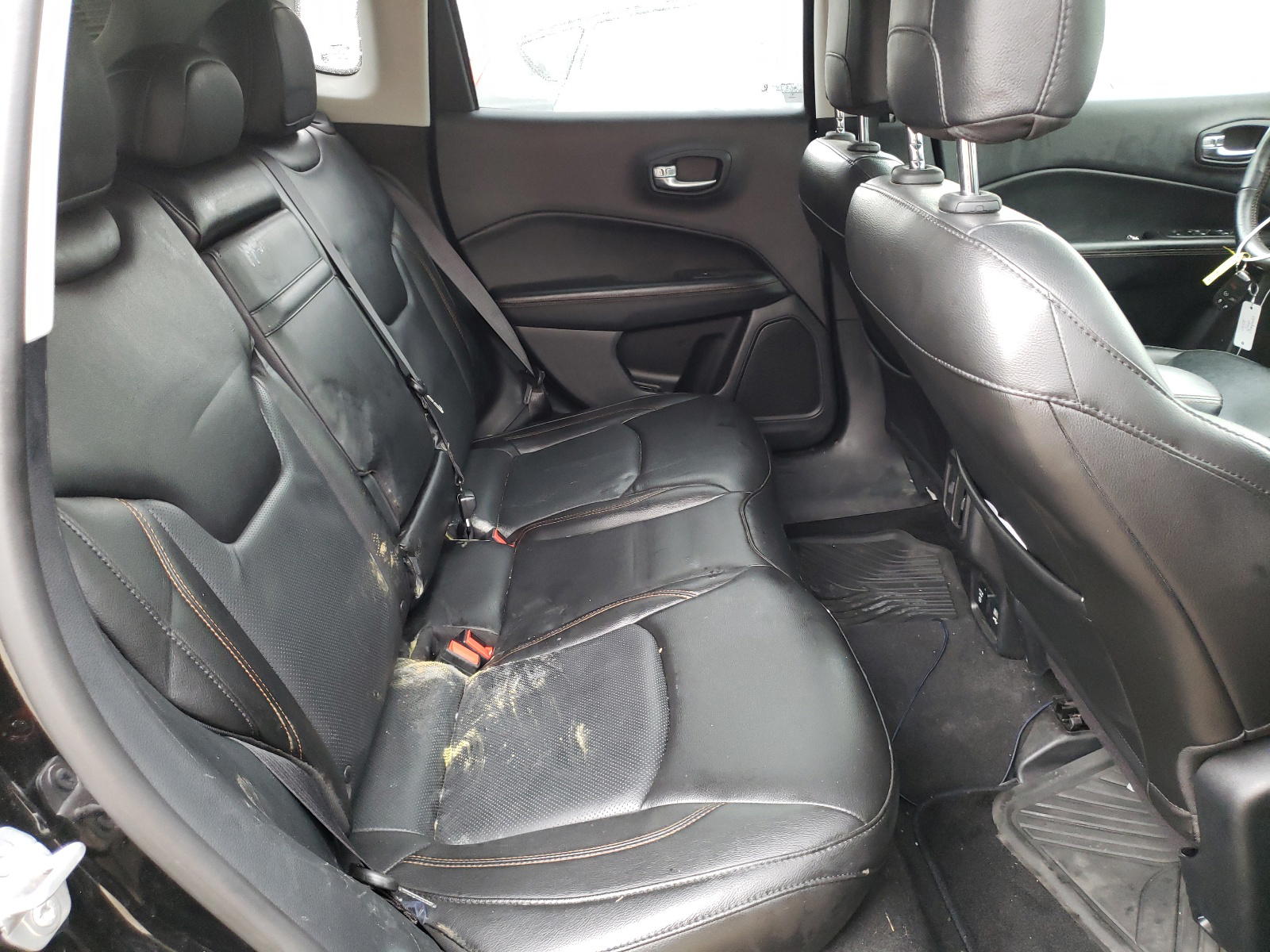 Photo 6 from auction – 2018 JEEP COMPASS LI with VIN 3C4NJDCB5JT341275
