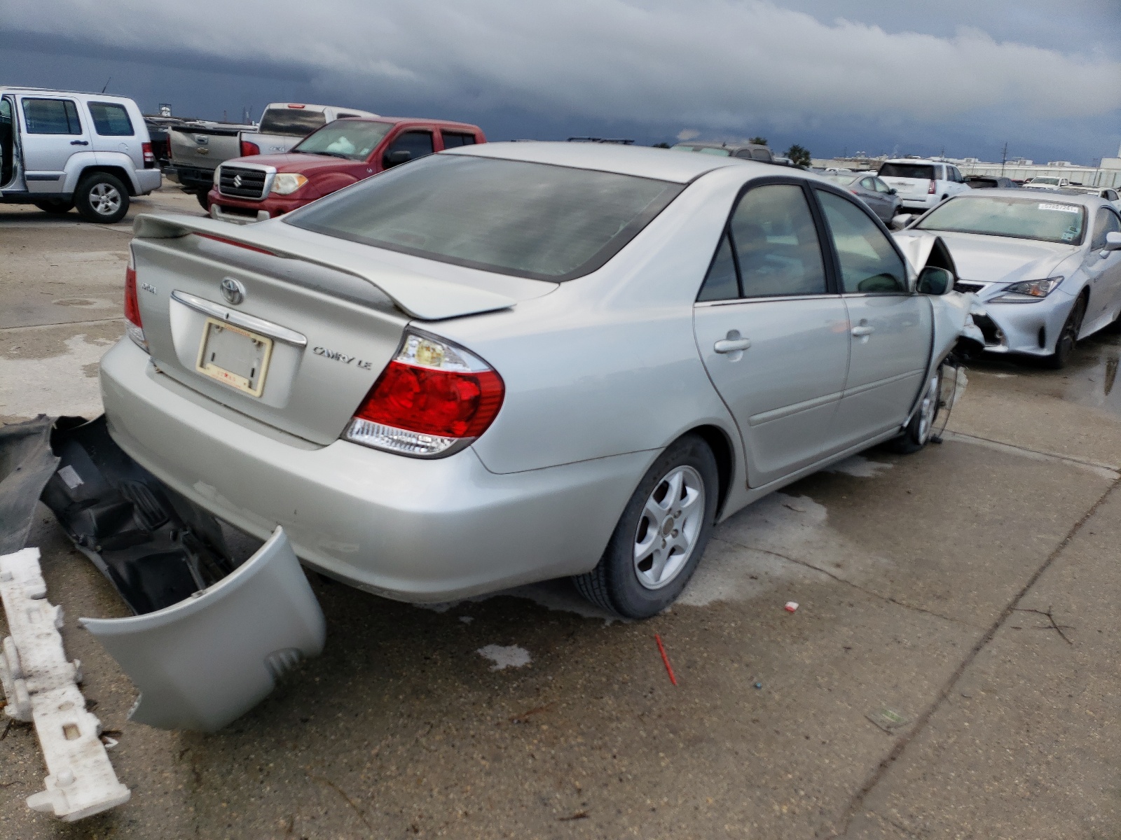 Photo 4 from auction – 2005 TOYOTA CAMRY LE with VIN 4T1BE32K45U618623