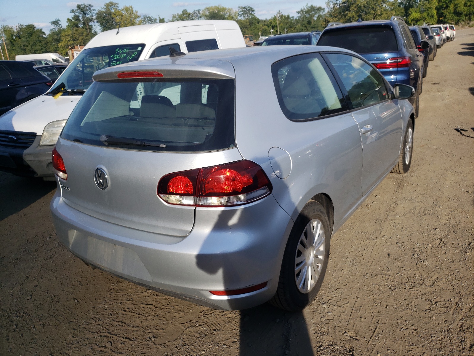 Photo 4 from auction – 2012 VOLKSWAGEN GOLF with VIN WVWAB7AJ7CW240842