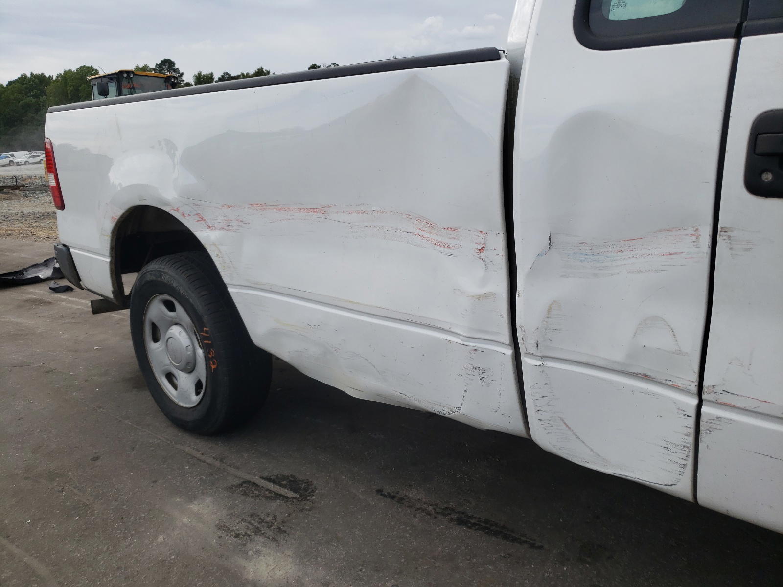 Photo 9 from auction – 2008 FORD F150 with VIN 1FTRF12208KD10580