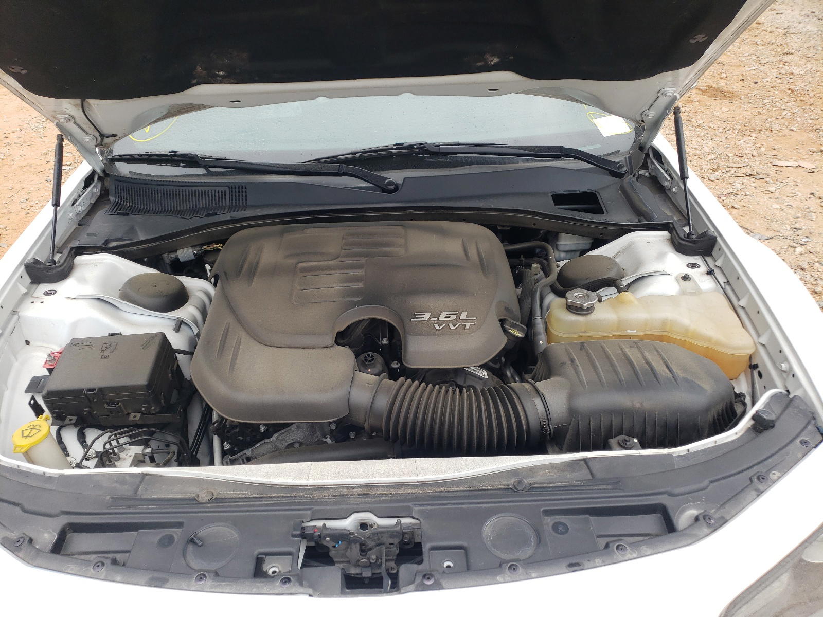 Photo 7 from auction – 2015 CHRYSLER 300 S with VIN 2C3CCAGG1FH876288
