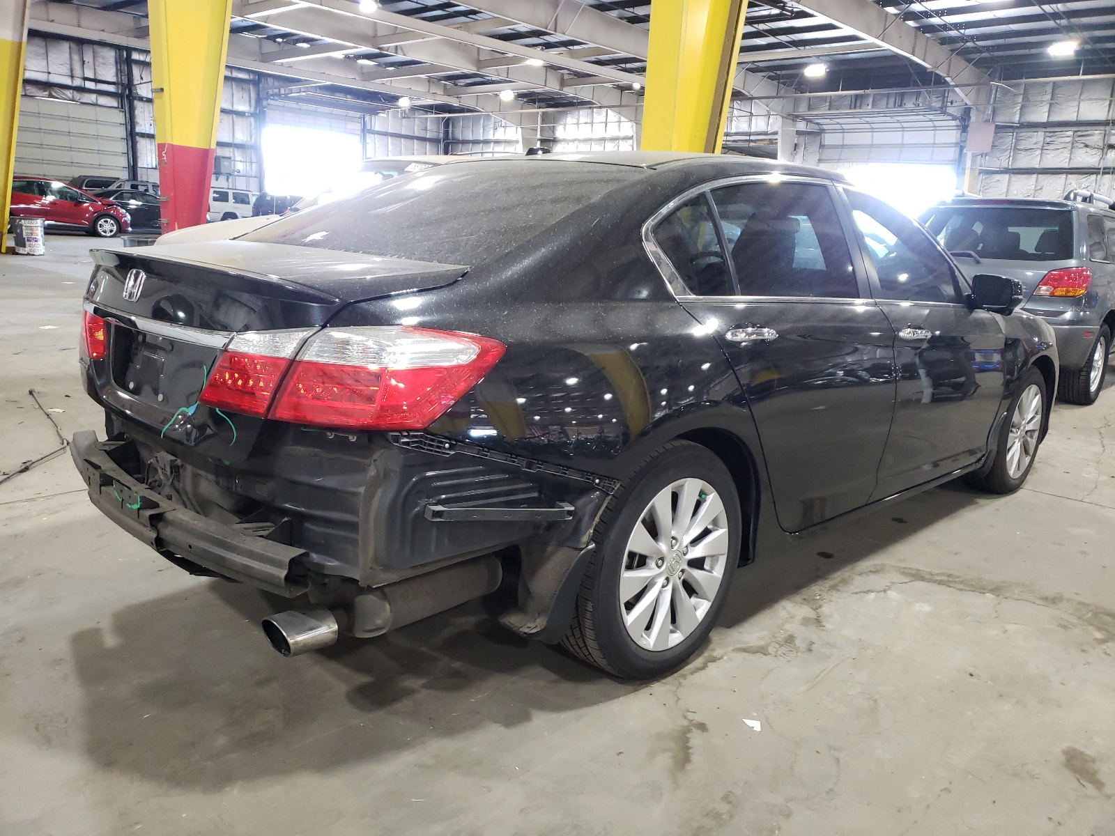 Photo 4 from auction – 2014 HONDA ACCORD EXL with VIN 1HGCR2F85EA157134